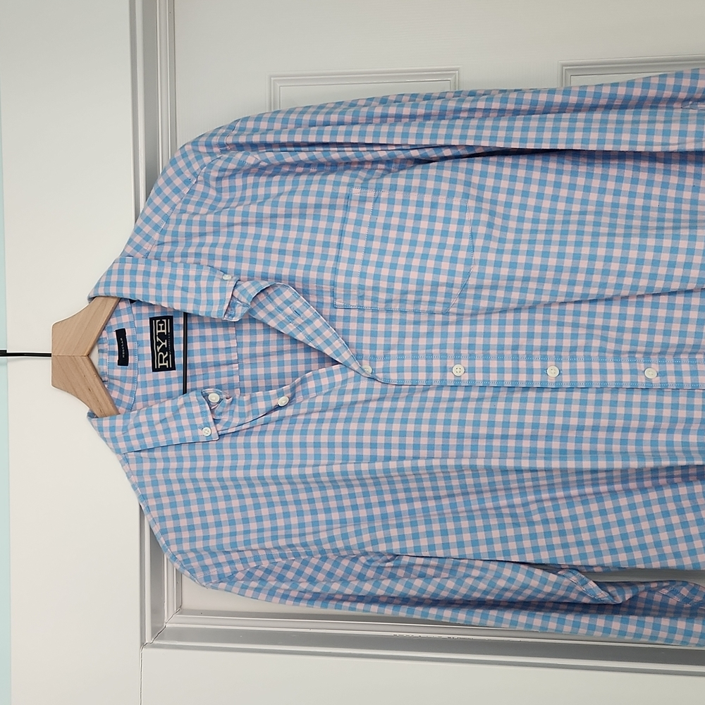 Rye button up